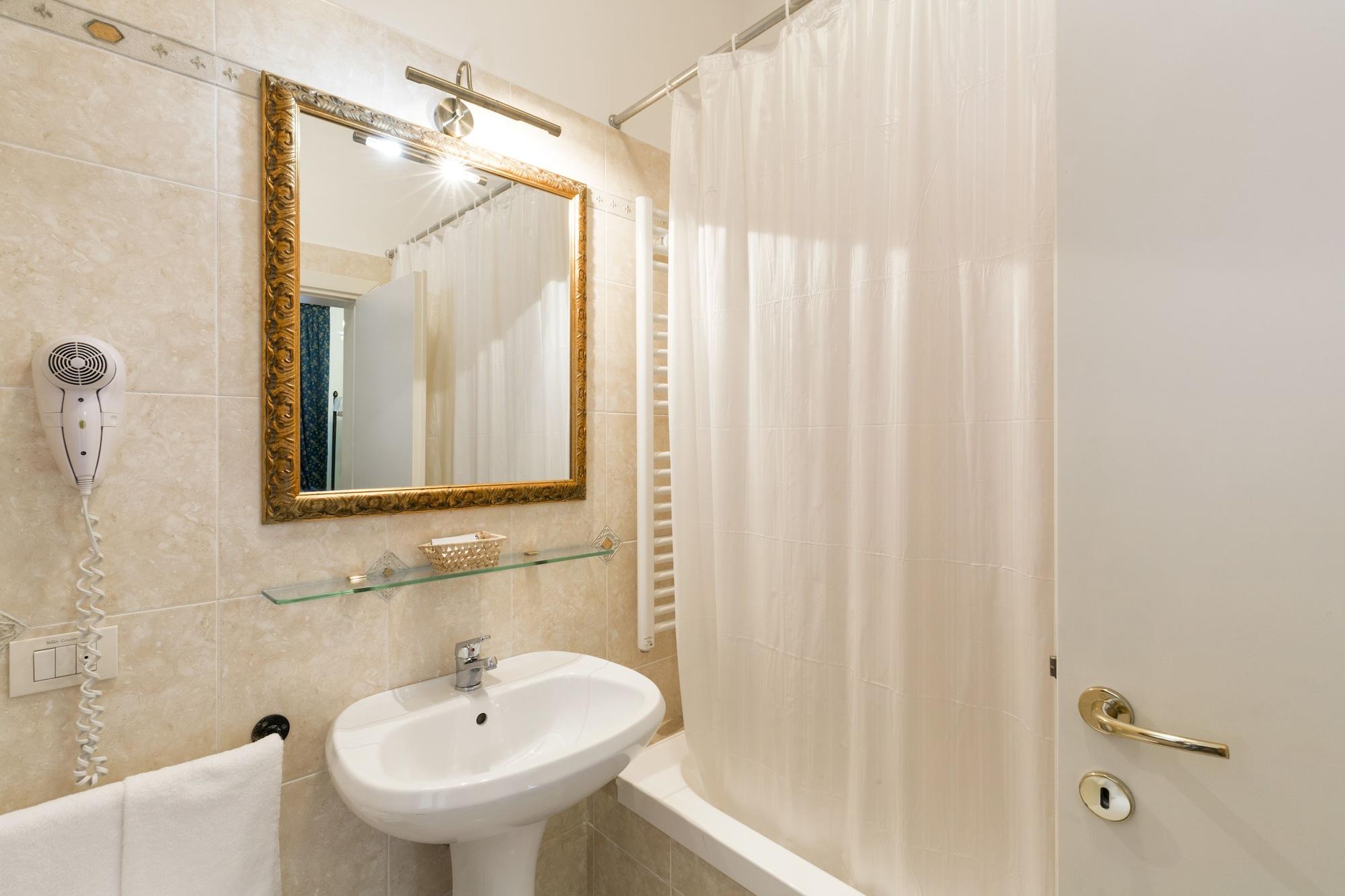 Casanova Bed & Breakfast 3*