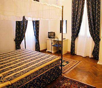 Casanova Bed & Breakfast 3*